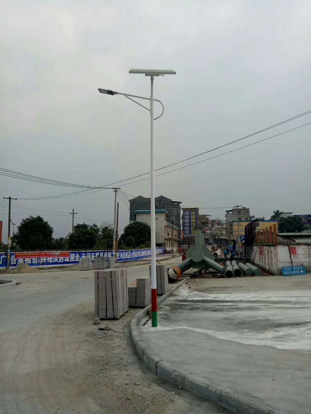 【華可案例】廣西桂平240套農村太陽能路燈安裝完畢！
